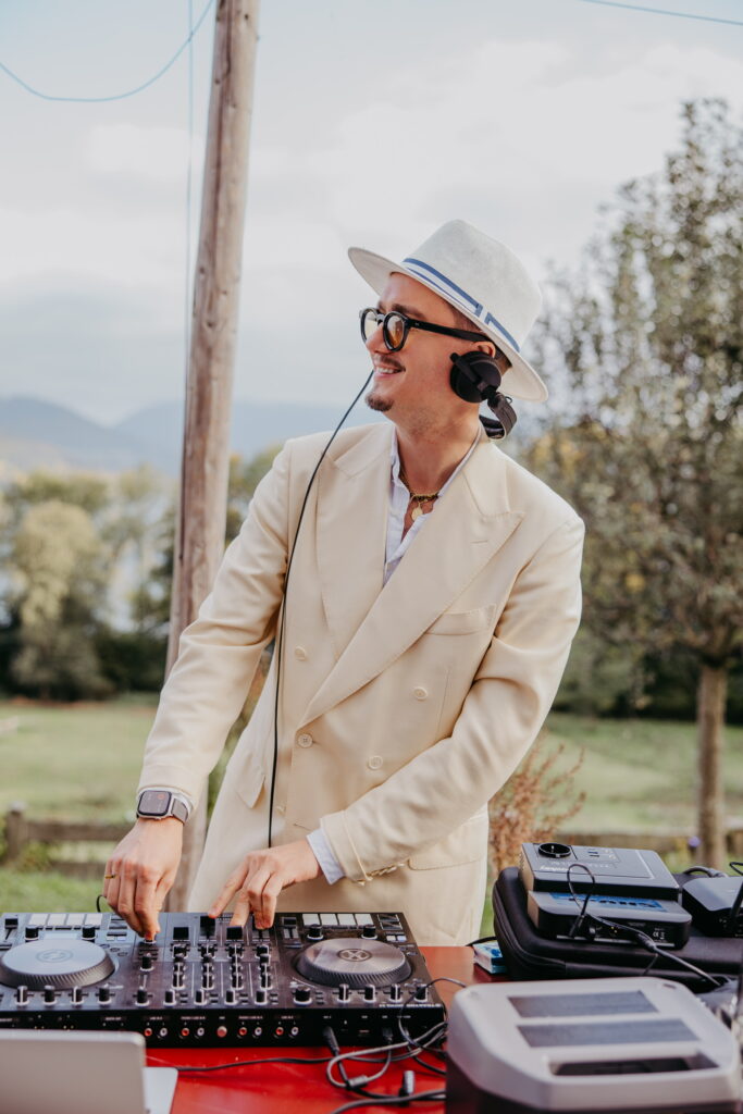 Wedding DJ Roman White