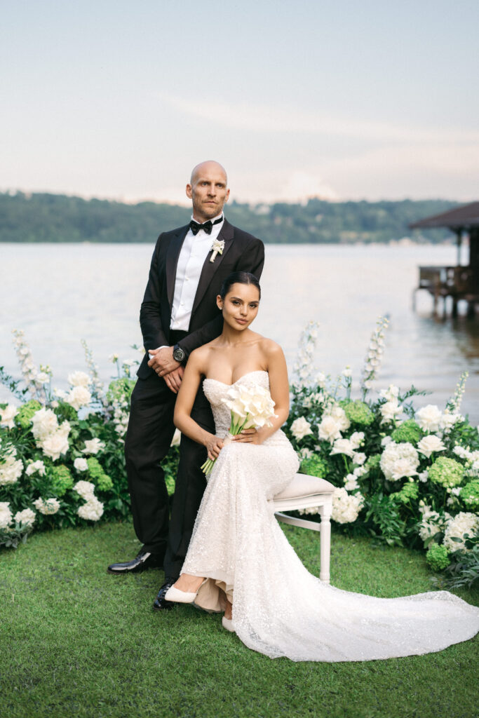 Free wedding ceremony on the lake